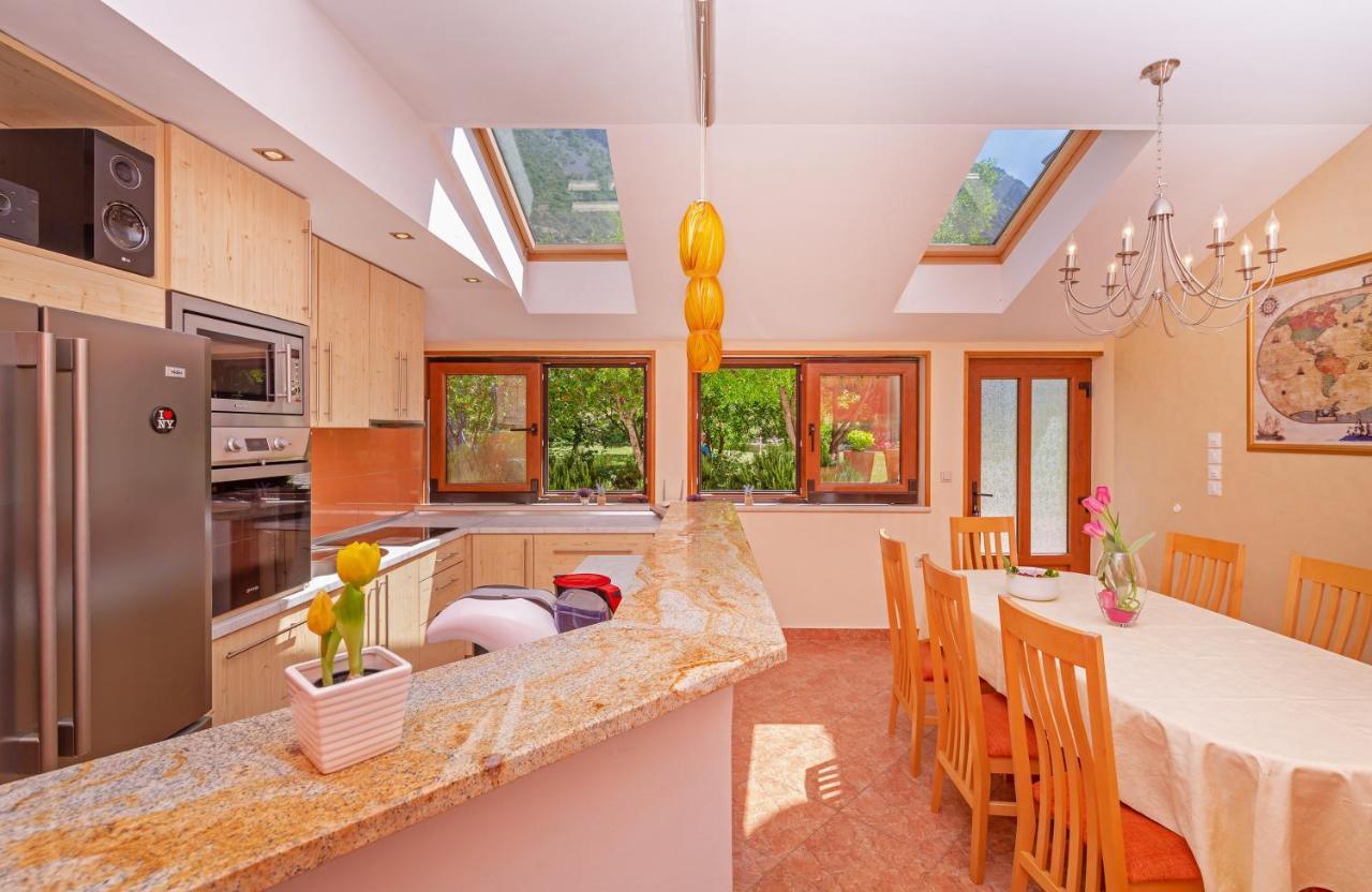 Holiday Home Ana'S Paradise มลินี ภายนอก รูปภาพ
