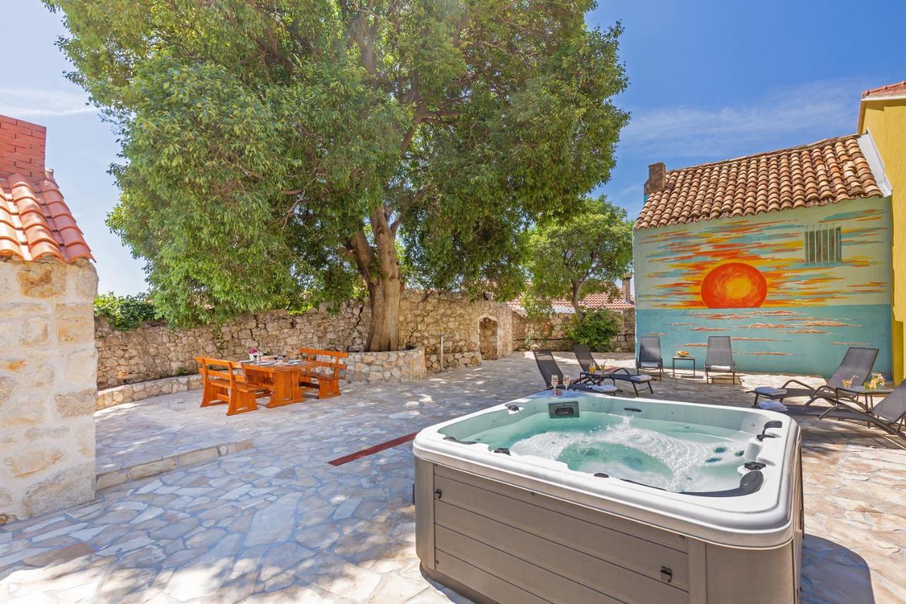 Holiday Home Ana'S Paradise มลินี ภายนอก รูปภาพ