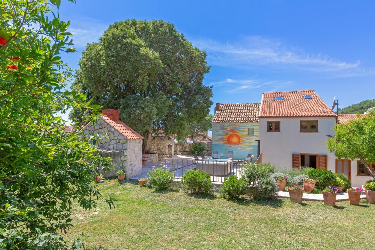 Holiday Home Ana'S Paradise มลินี ภายนอก รูปภาพ